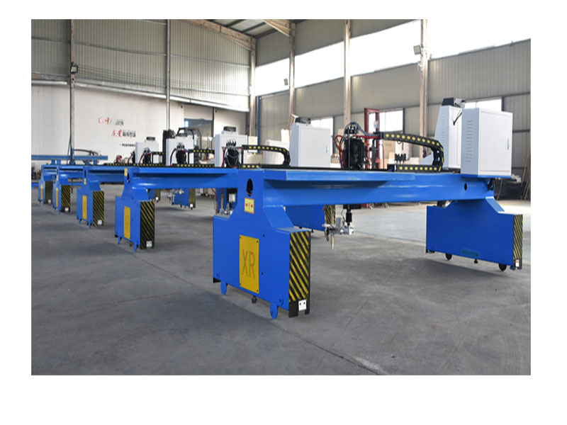 施工人員在操控數控激光切割機要做好這三點！